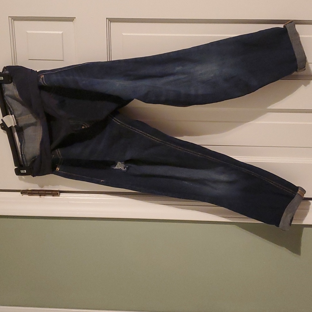 Old Navy Maternity Skinny 3/4 Length Jeans